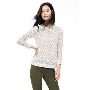 BANANA REPUBLIC GEO LACE IVORY‎ SWEATSHIRT SIZE XS